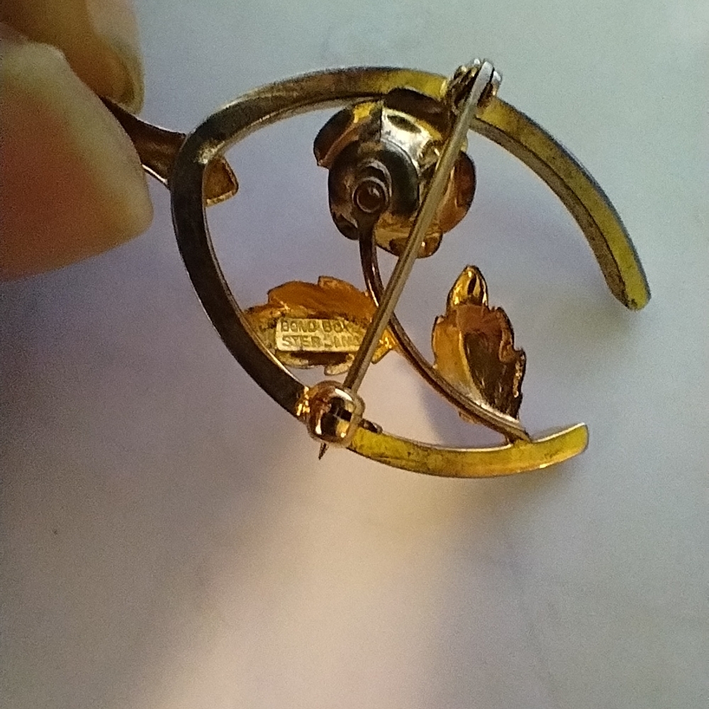 Two Equine Themed Brooches Gold And Silver Coloured, 1 Boyd Bond Sterling - Picture 6 of 6